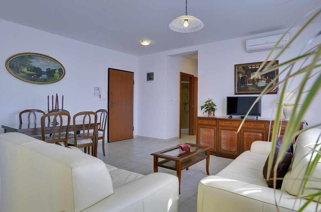 Apartment Bella Pula Exterior foto